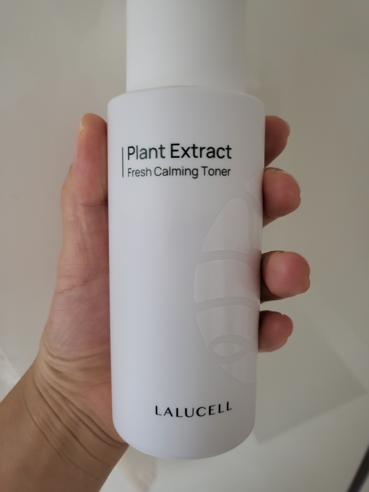 植物萃取清新遮瑕爽肤水的真实用户使用照片