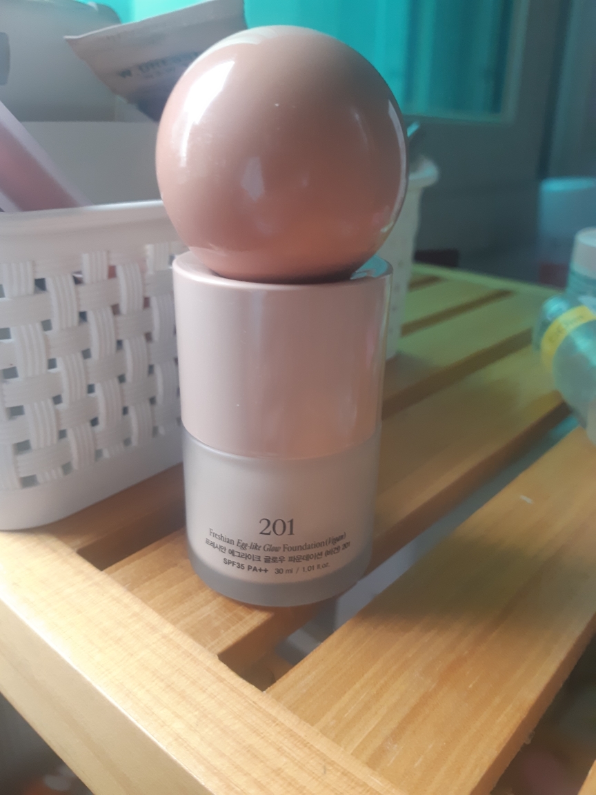 프레시안 (freshian) 에그라이크 글로우 파운데이션 [SPF35/PA++] [201호] review image