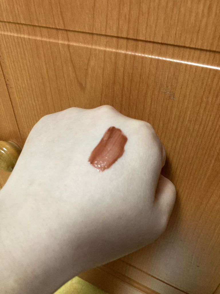 滋润持久染唇膏 [20 深色椰子]的真实用户使用照片