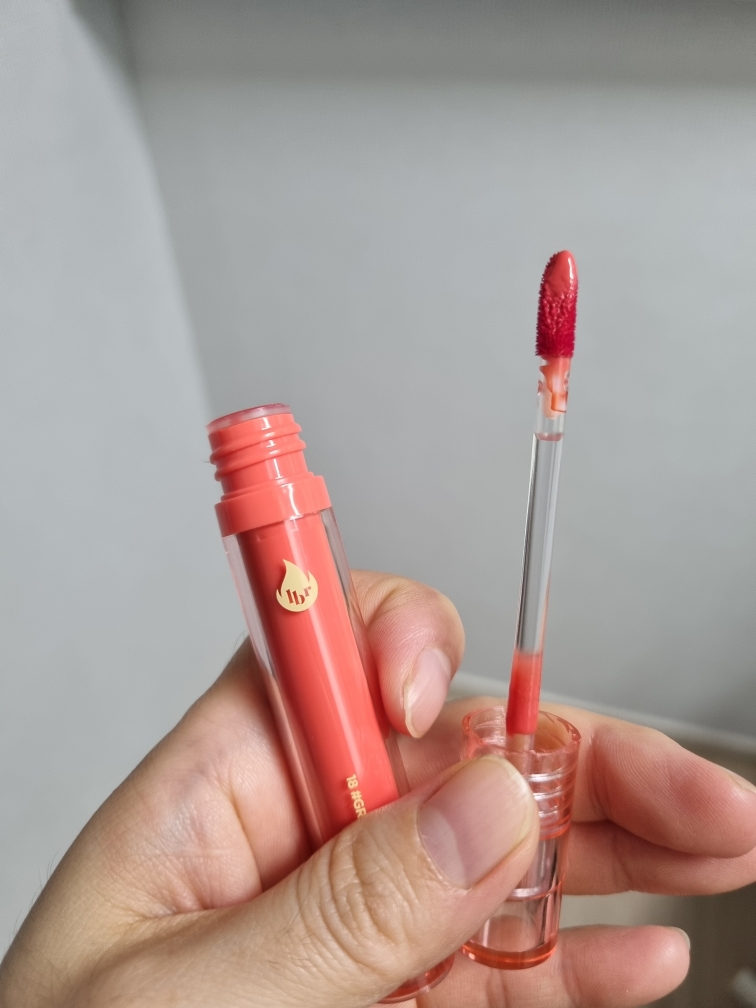 水光层修复染发剂 [18 #葡萄柚触发器]的真实用户使用照片