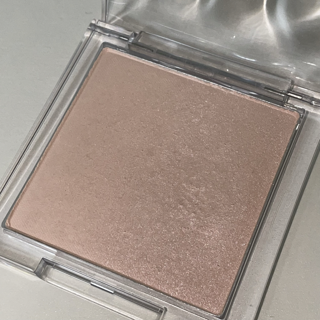 Real user review photo of MIX BLURRING VOLUME HIGHLIGHTER