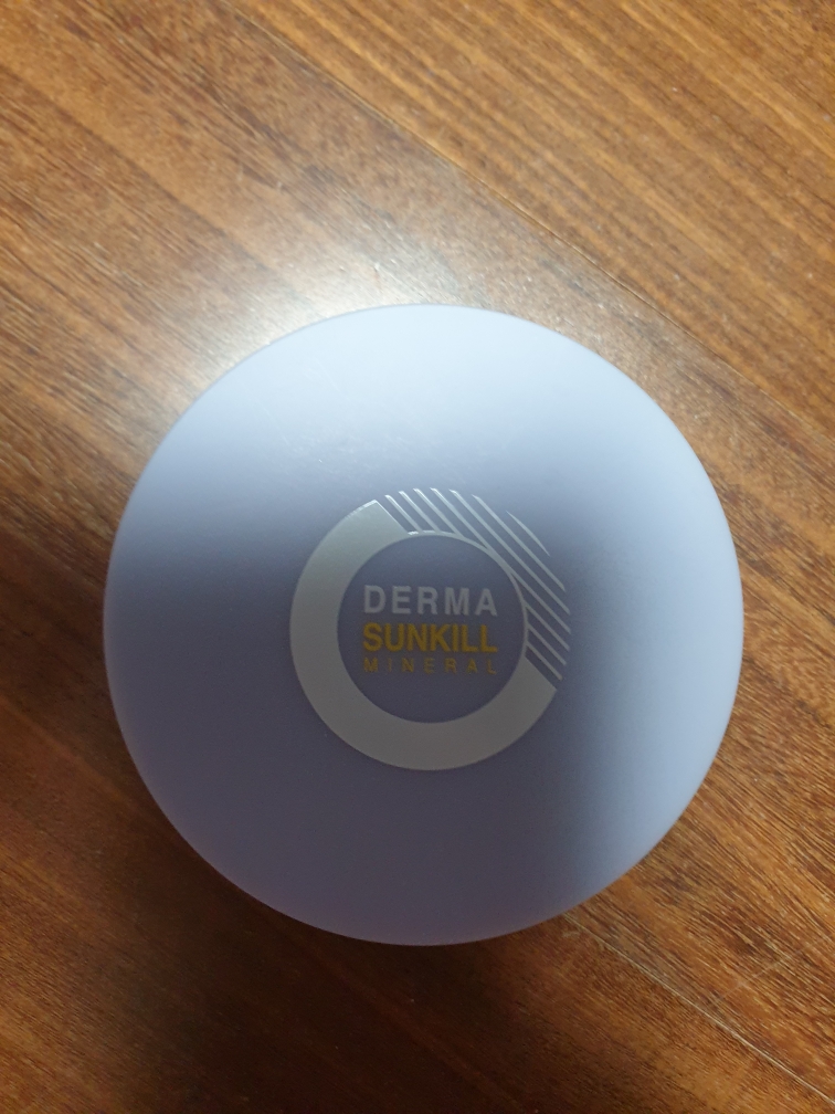 CATRIN 天然100%德玛防晒矿物粉底霜 [SPF46/PA+++] common.review image