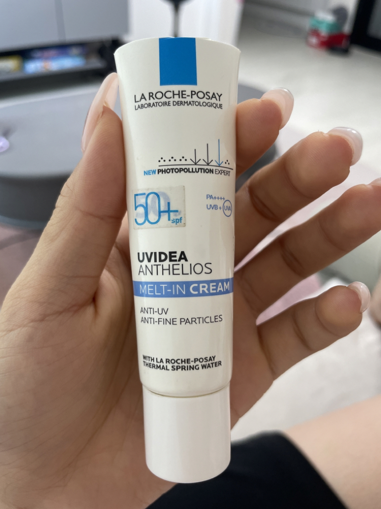 Ubidea Anthelios Melt-in Cream [SPF50+/PA++++]的真实用户使用照片