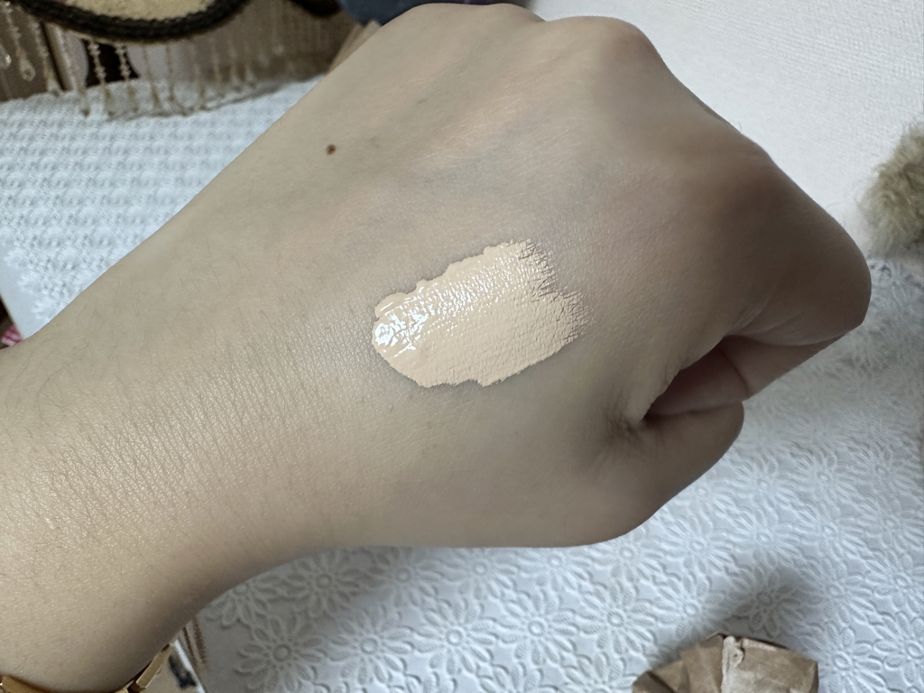 바이유어 (BYUR) 세럼핏 풀커버 리퀴드 컨실러 [21호 라이트베이지] review image
