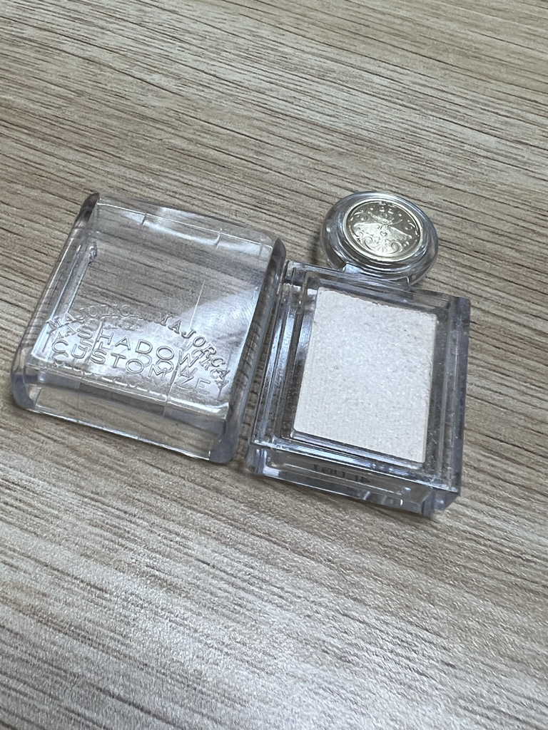 마죠리카마죠르카 (MAJOLICAMAJORCA) 섀도우 커스터 마이즈 [BE121] review image