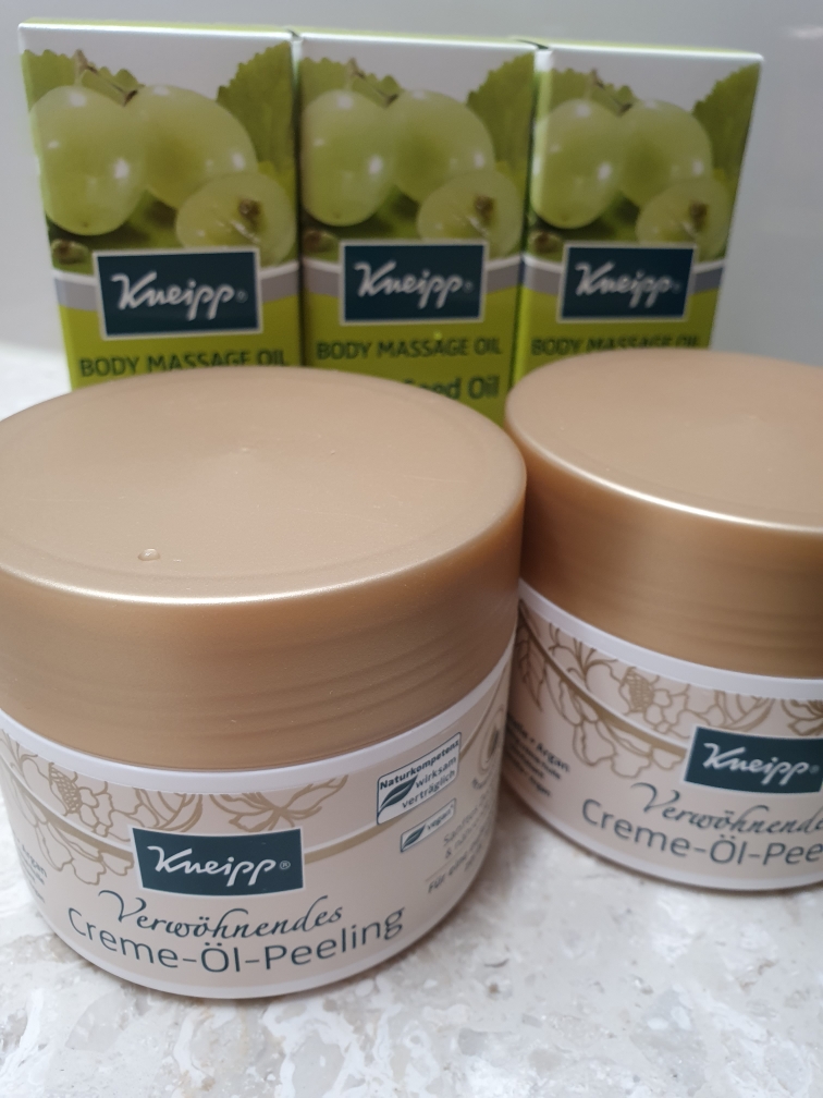 Kneipp sugar scrub review image