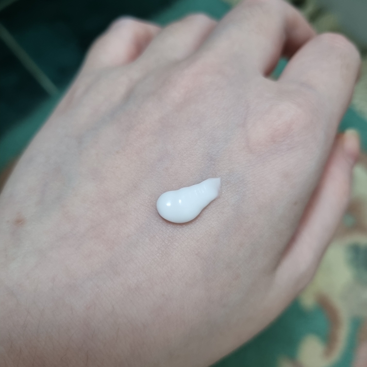 超级活力眼霜的真实用户使用照片
