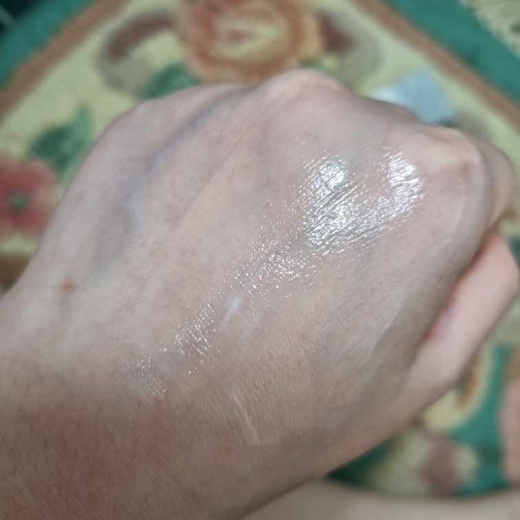 超级活力眼霜的真实用户使用照片