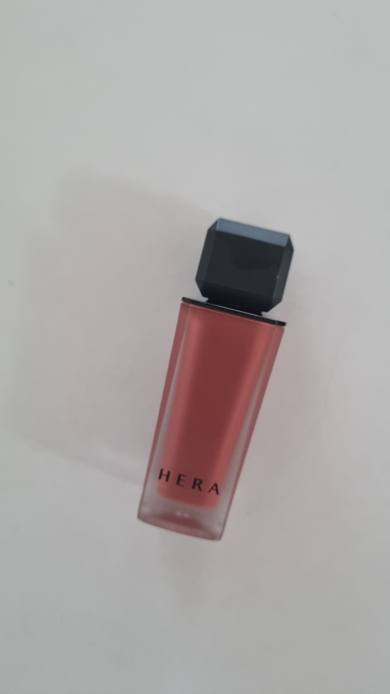 헤라 (HERA) 센슈얼 파우더 매트 리퀴드[499호로지스웨이드] review image