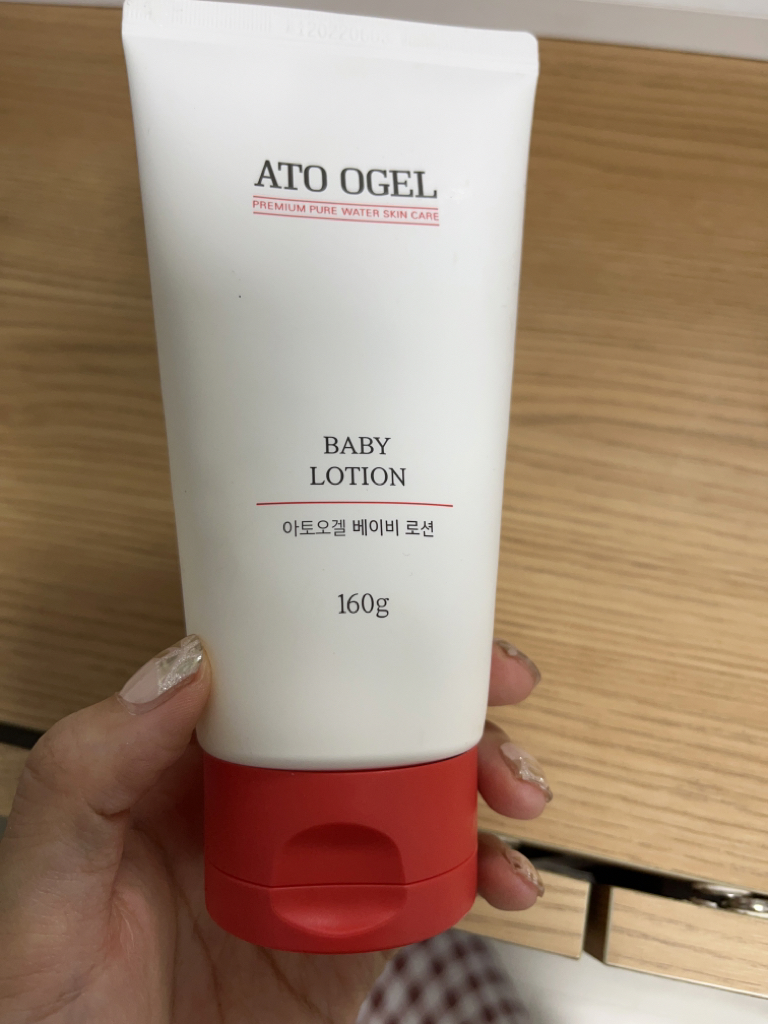 婴儿润肤露的真实用户使用照片