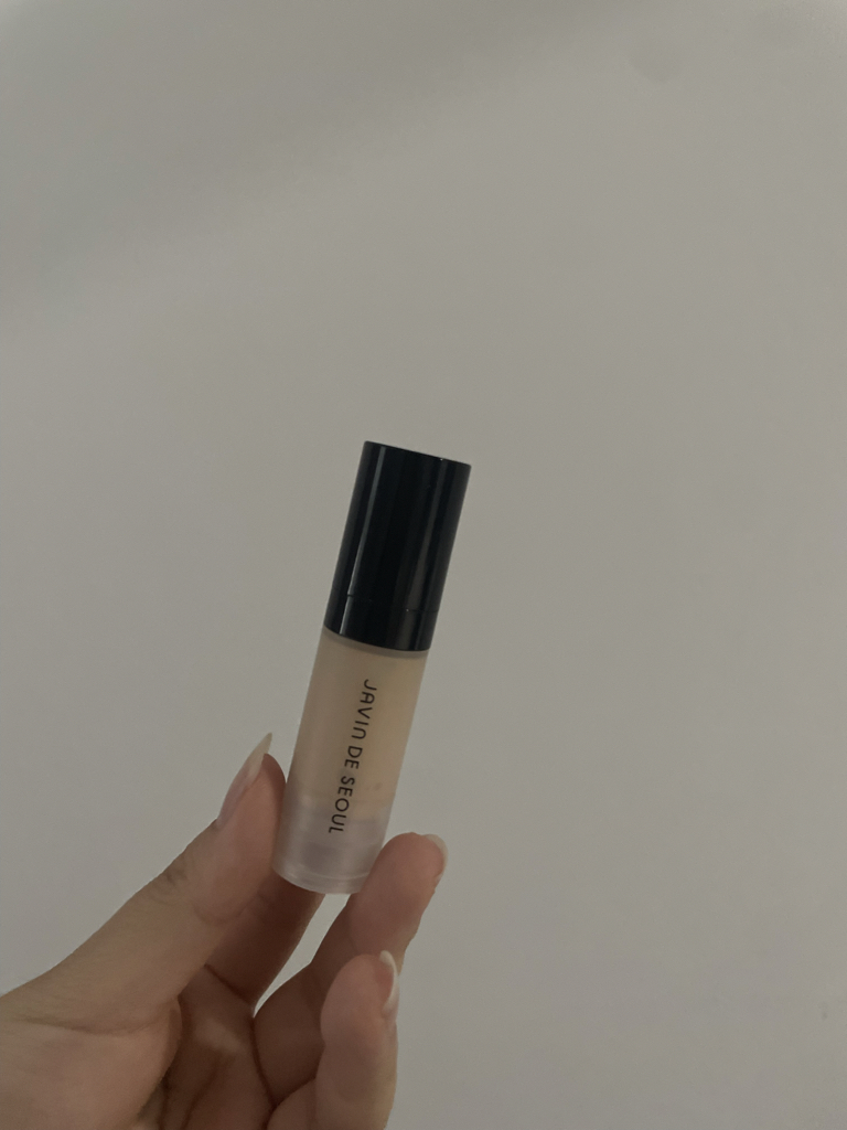 粉底液 [SPF50+/PA+++] [21号遮瑕象牙色]的真实用户使用照片