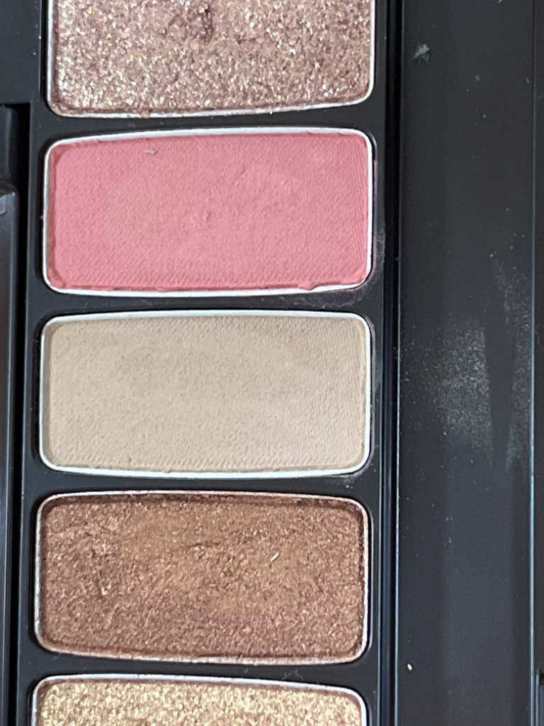 Real user review photo of Play Color Eyes [#in-the-cafe]