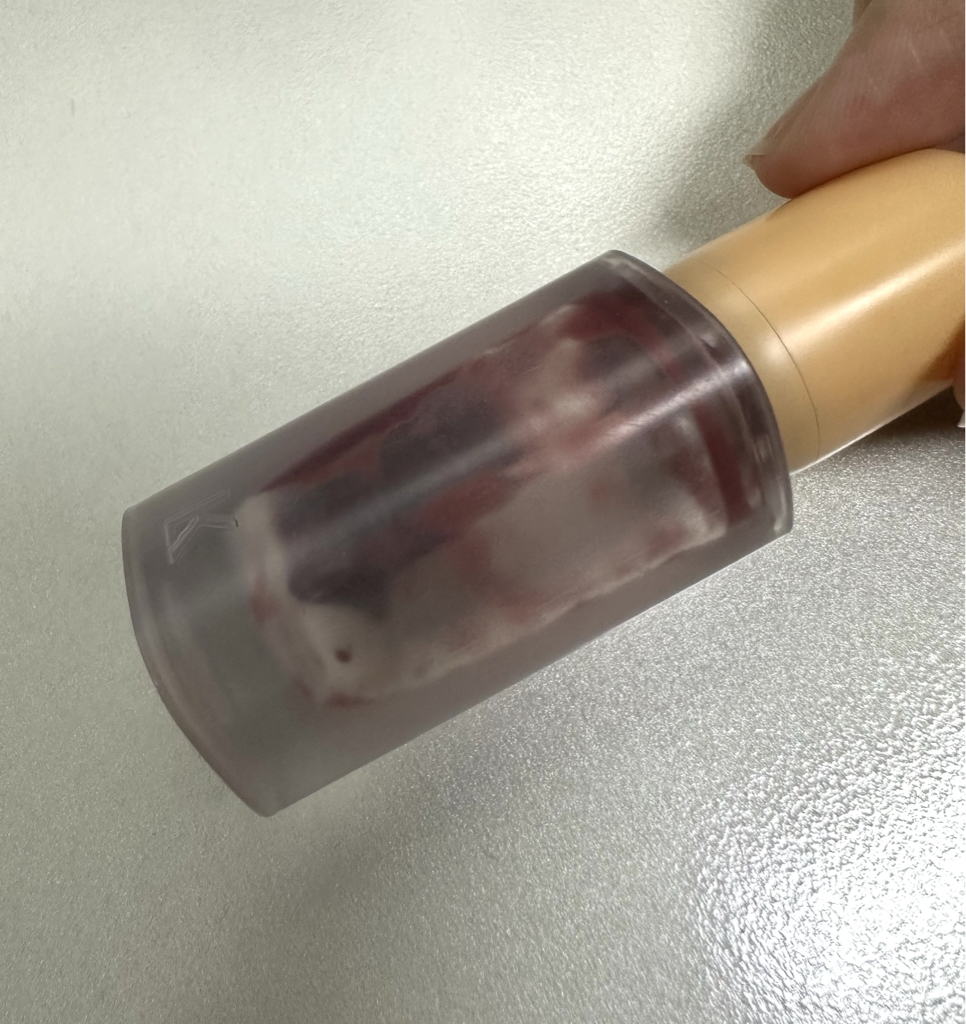 水果光泽唇彩 [#104 樱桃]的真实用户使用照片