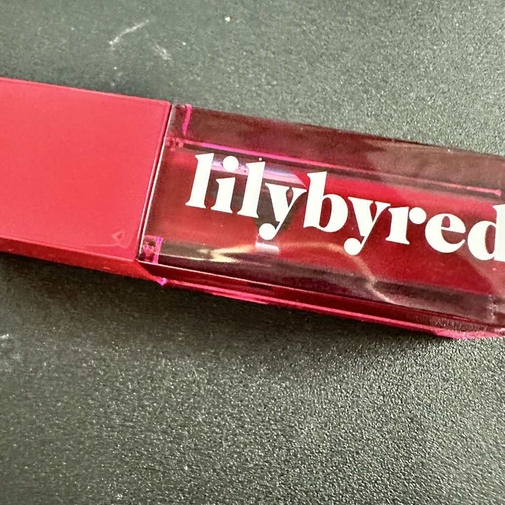 릴리바이레드 (lilybyred) 쥬시 라이어 워터 틴트 [#04 블랙베리데낄라인척] review image
