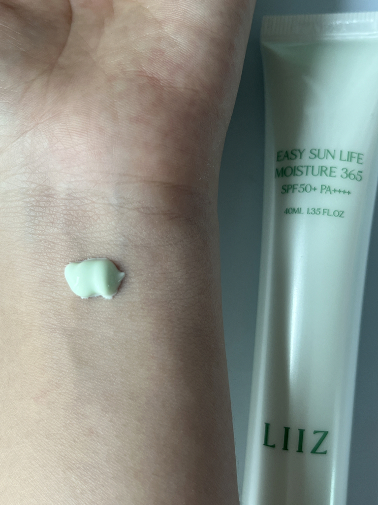 리즈 (LIIZ) 이지 선 라이프 모이스처 365 [SPF50+/PA++++] review image