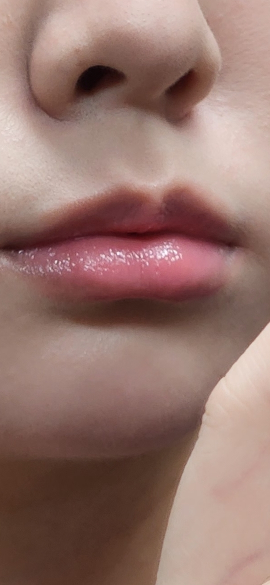 하트퍼센트 (HeartPercent) 도트 온 무드 듀이 멜팅 립스틱 [02 라이브리핑크] review image
