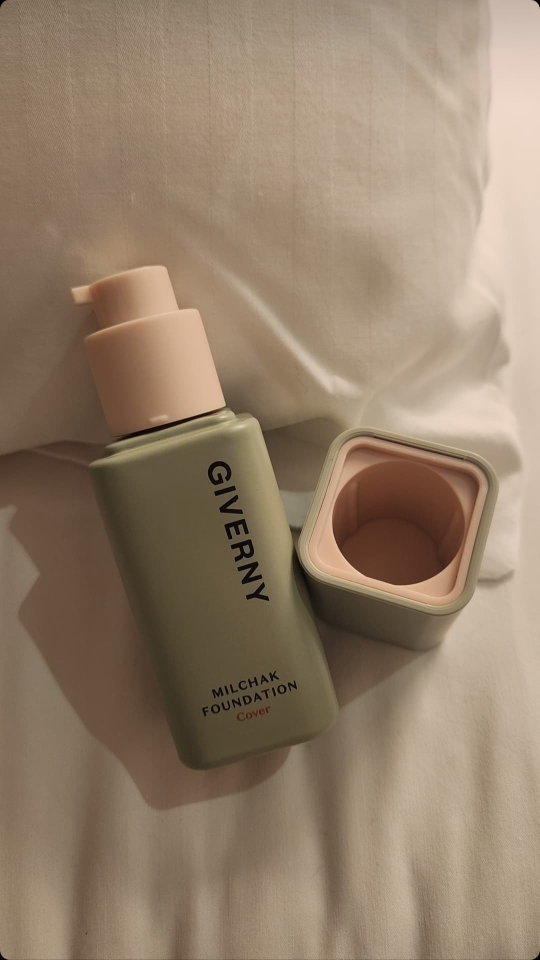 Real user review photo of MILCHAK COVER FOUNDATION [SPF30/PA++] [23 Medium Beige]
