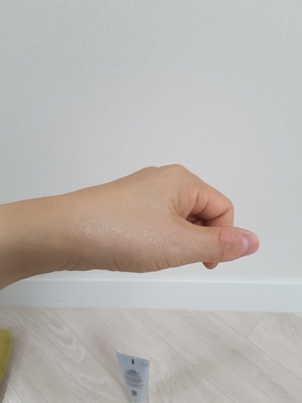 Real user review photo of UV Protection Cream [SPF50+/PA+++]