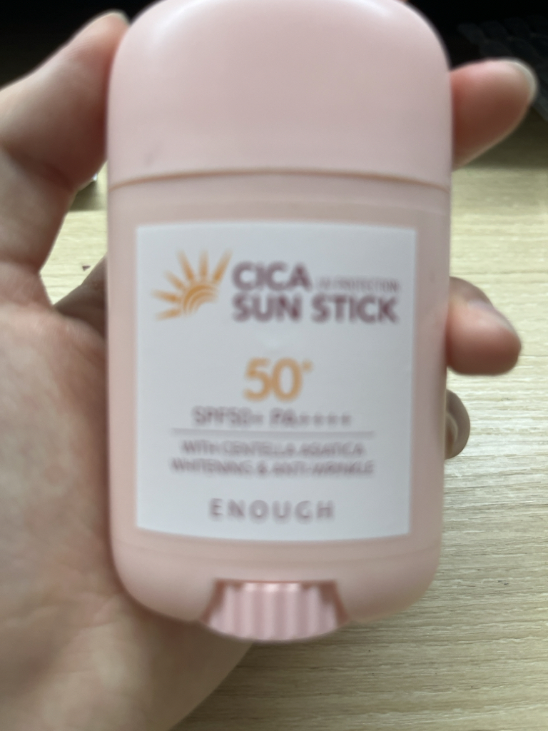 이너프 (ENOUGH) 시카 선스틱 [SPF50+/PA++++] review image