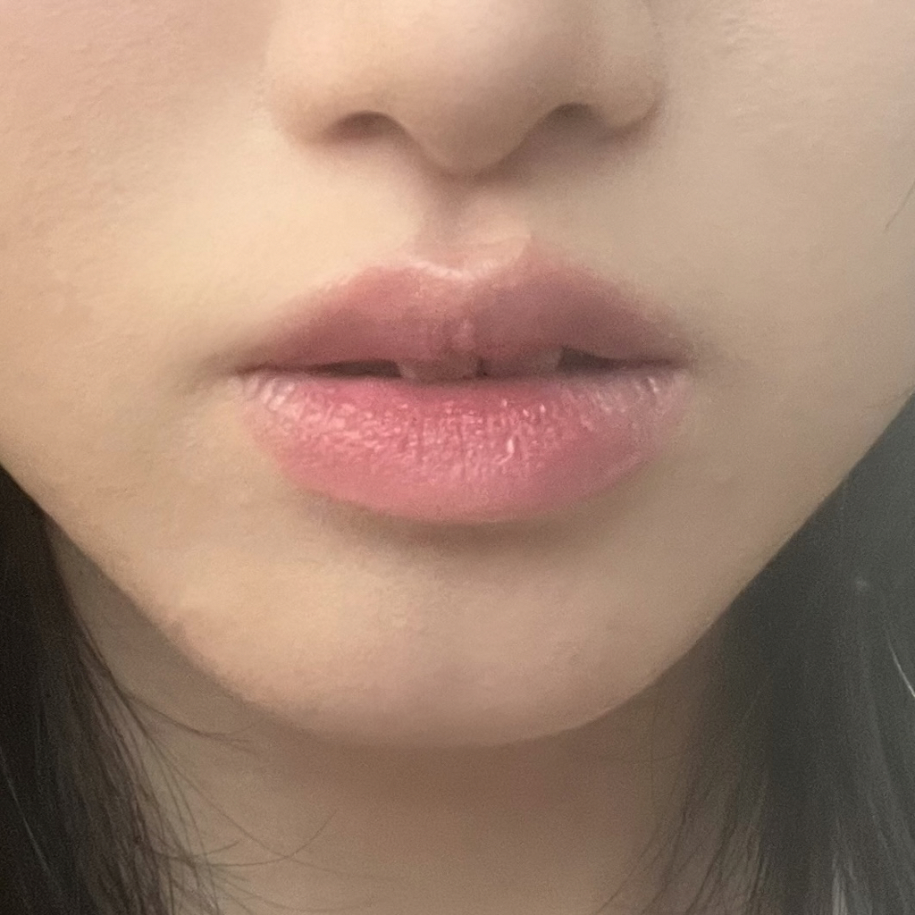 墨水心情发光唇彩 [6号 充满活力]的真实用户使用照片
