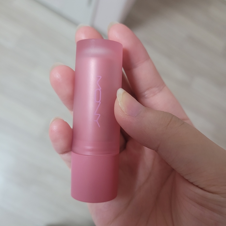 MACQUEENNEWYORK 粉雾哑光唇膏[桃雾] common.review image