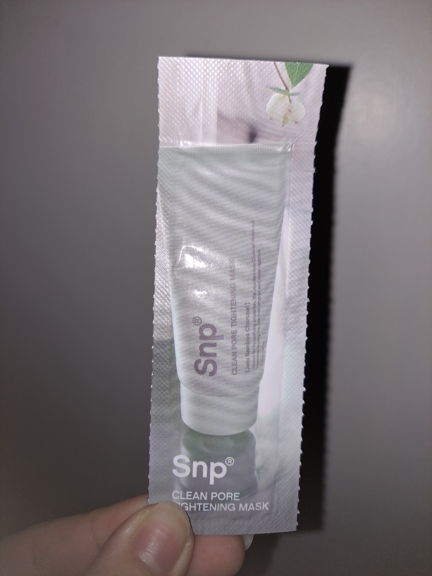 Snp 清洁毛孔紧致粘土面膜 common.review image