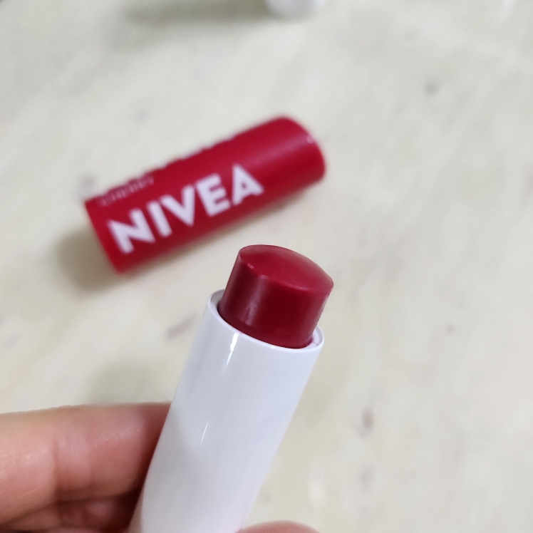 樱桃润唇膏的真实用户使用照片