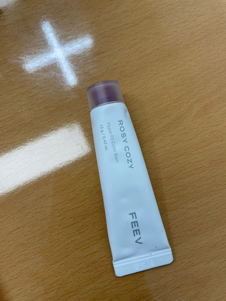 颜彩唇膏 [静谧玫瑰]的真实用户使用照片