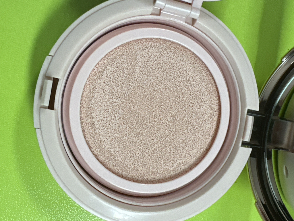 AHC (에이에이치씨) 아우라 시크릿 톤업 쿠션 [SPF30/PA++] review image