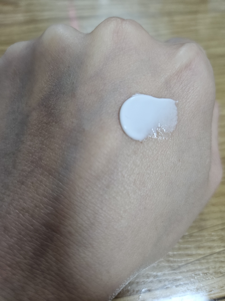 URIAGE 屏障自由 丝卡乳霜 common.review image