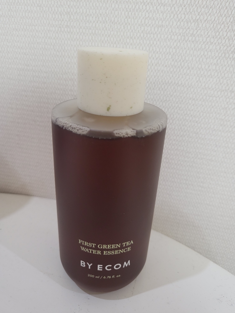 First Water 绿茶水精华的真实用户使用照片