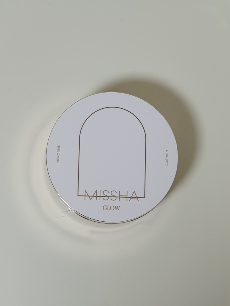 光感气垫粉底霜 [SPF37/PA+++] [21号 香草]的真实用户使用照片