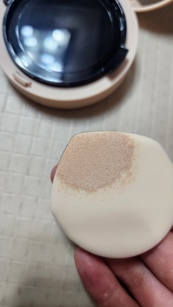 메이크업포에버 (MAKEUPFOREVER) HD 스킨 쿠션 [SPF50+/PA++++] [1N00] review image