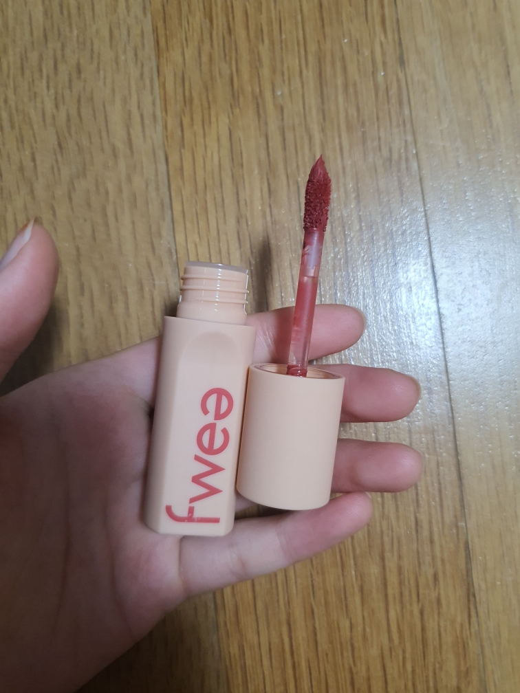 퓌 (fwee) 틴트 스웨이드 [07 언네임드A] review image