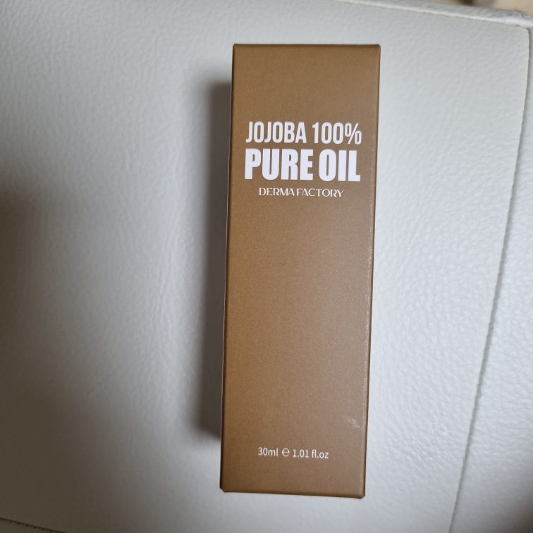 더마팩토리 (DERMAFACTORY) EDLP 호호바 100% 퓨어 오일 review image