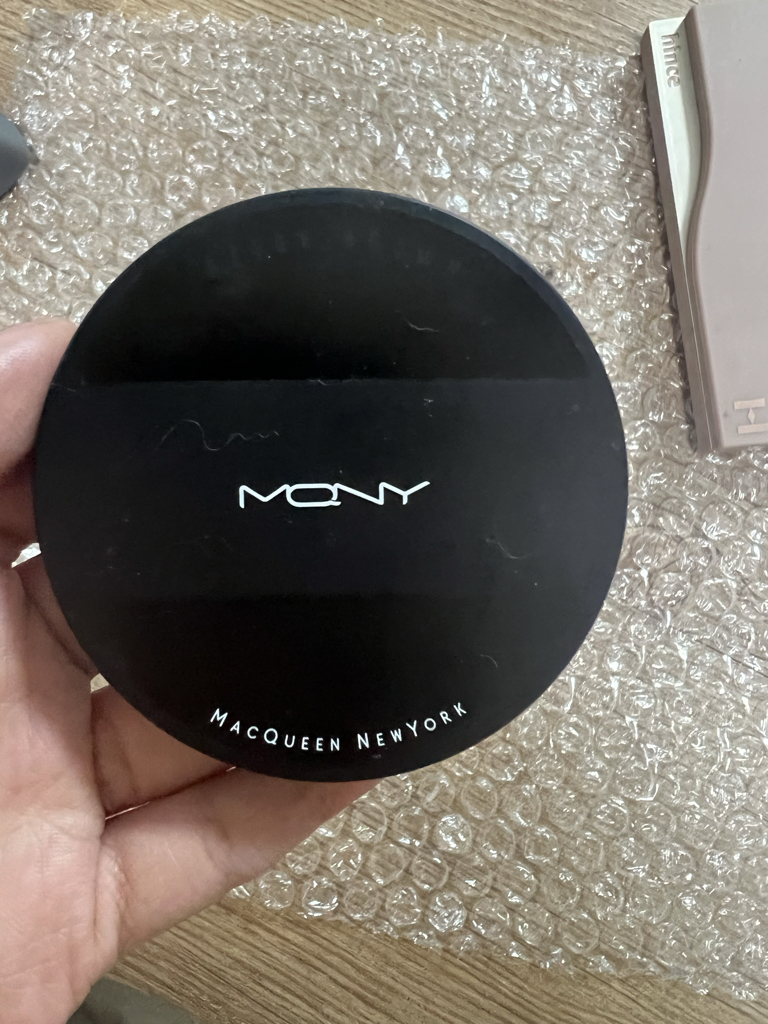 맥퀸뉴욕 (MACQUEENNEWYORK) 페이크 업 3색 쉐딩 [베이지브라운] review image