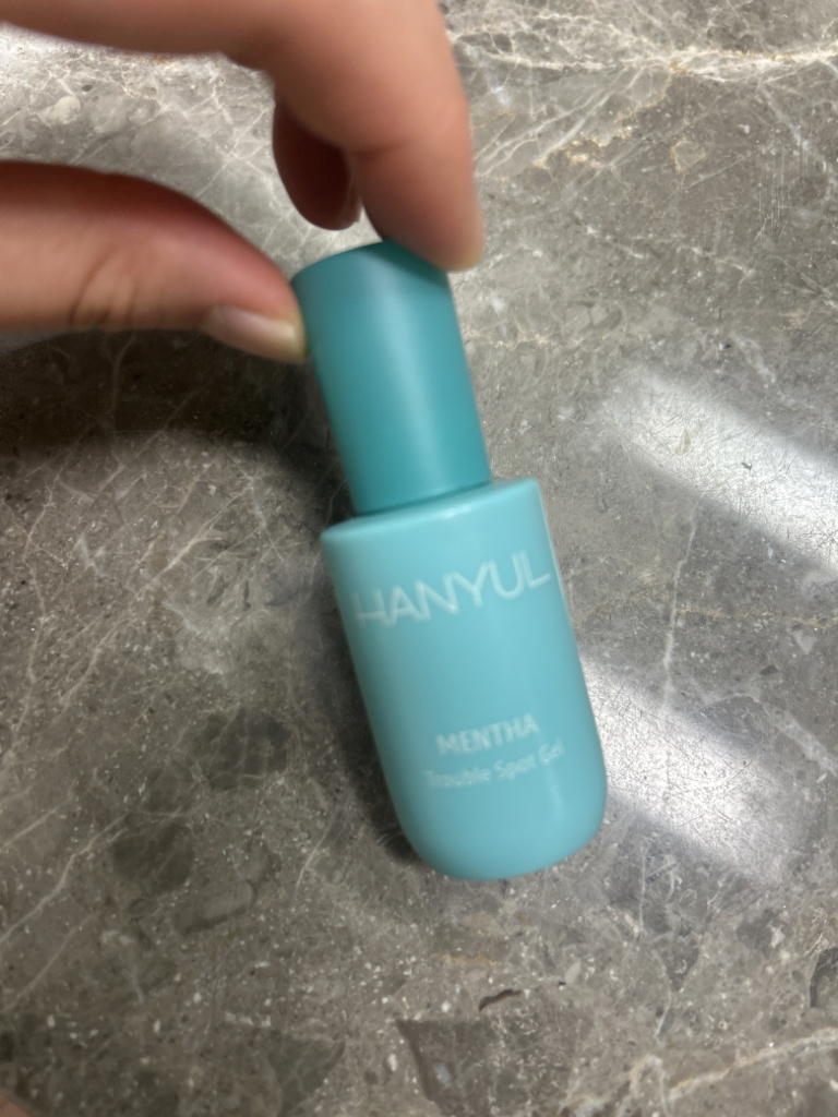 HANYUL Sandeul Peppermint Trouble Spot Gel review image