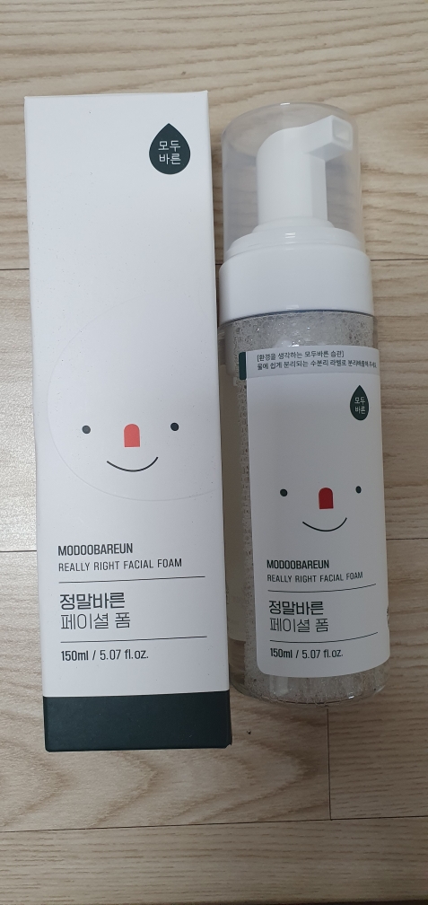 모두바른 (Modoobareun) 정말바른 페이셜 폼 review image