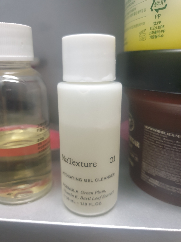 保湿凝胶洁面乳的真实用户使用照片