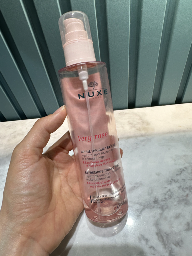 눅스 (NUXE) 베리로즈 리프레쉬 토너 review image