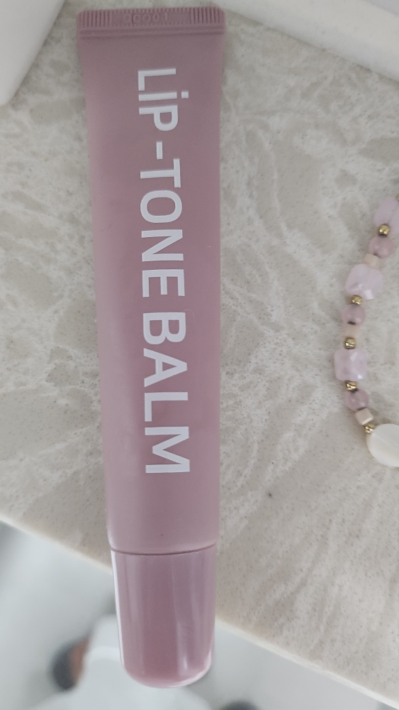 润唇膏的真实用户使用照片