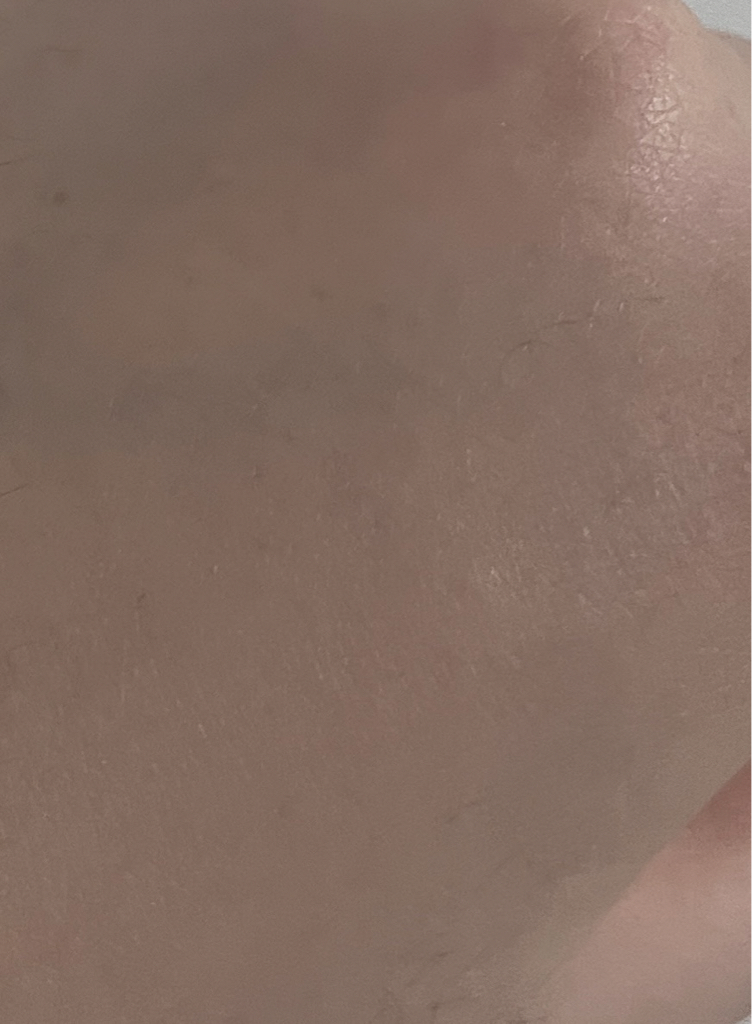 保湿温和防晒霜 [SPF50+/PA++++]的真实用户使用照片
