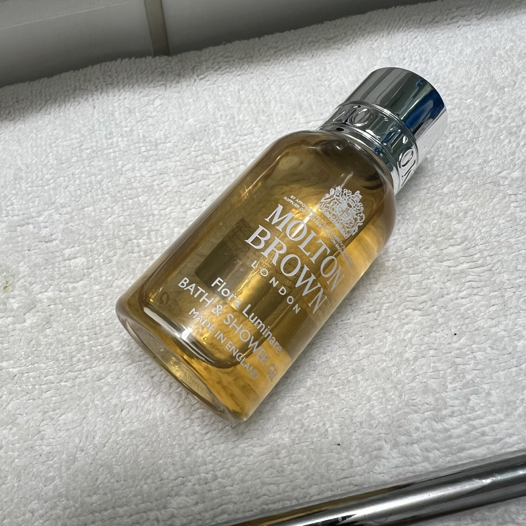 몰튼브라운 (MOLTONBROWN) 배쓰 & 샤워 젤 [플로라루미나레] review image