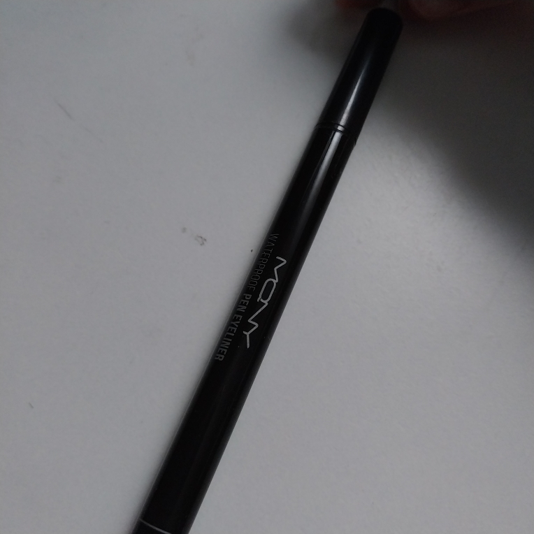 맥퀸뉴욕 (MACQUEENNEWYORK) 워터프루프 펜 아이라이너 [03 브라운블랙] review image