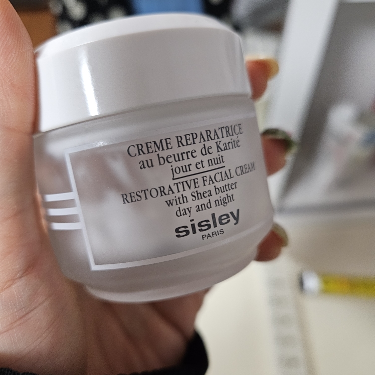 product review image