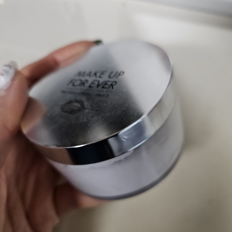 메이크업포에버 (MAKEUPFOREVER) UHD 세팅 파우더 [1.2 페일라벤더] review image