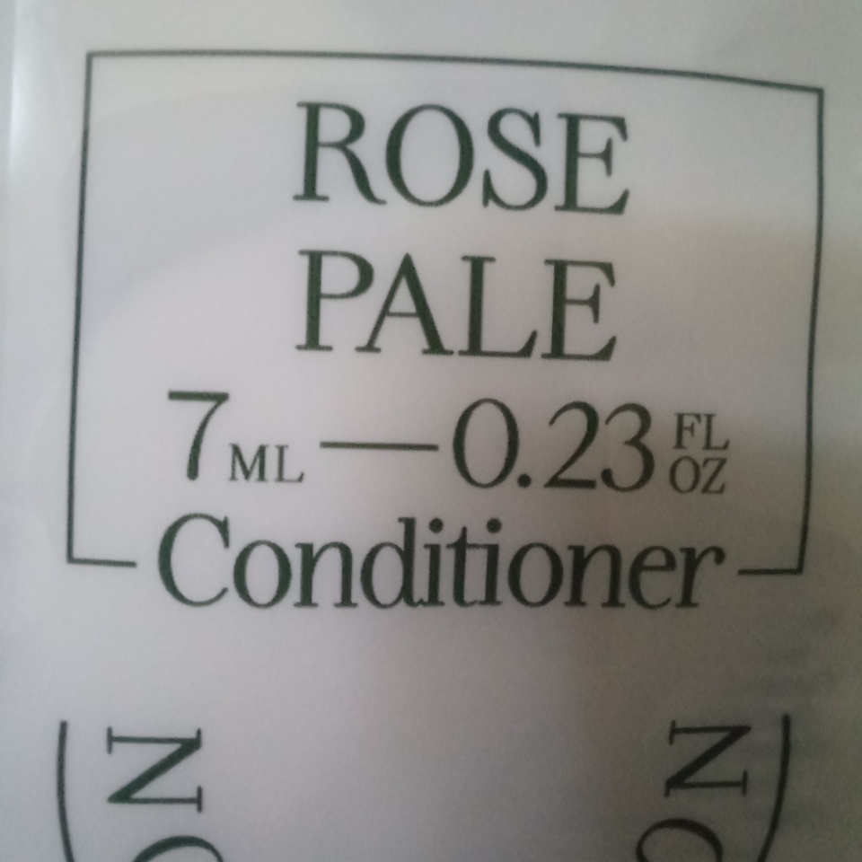 NONFICTION rose pale conditioner review image