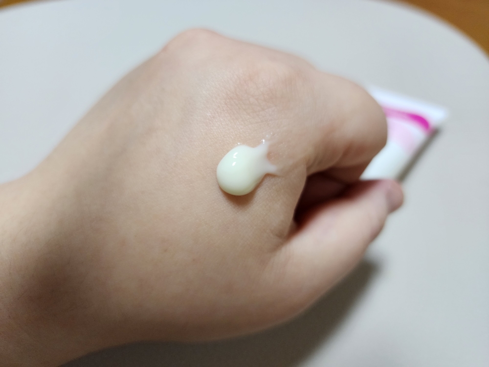 视黄醇胶原低分子补水滋养面霜的真实用户使用照片