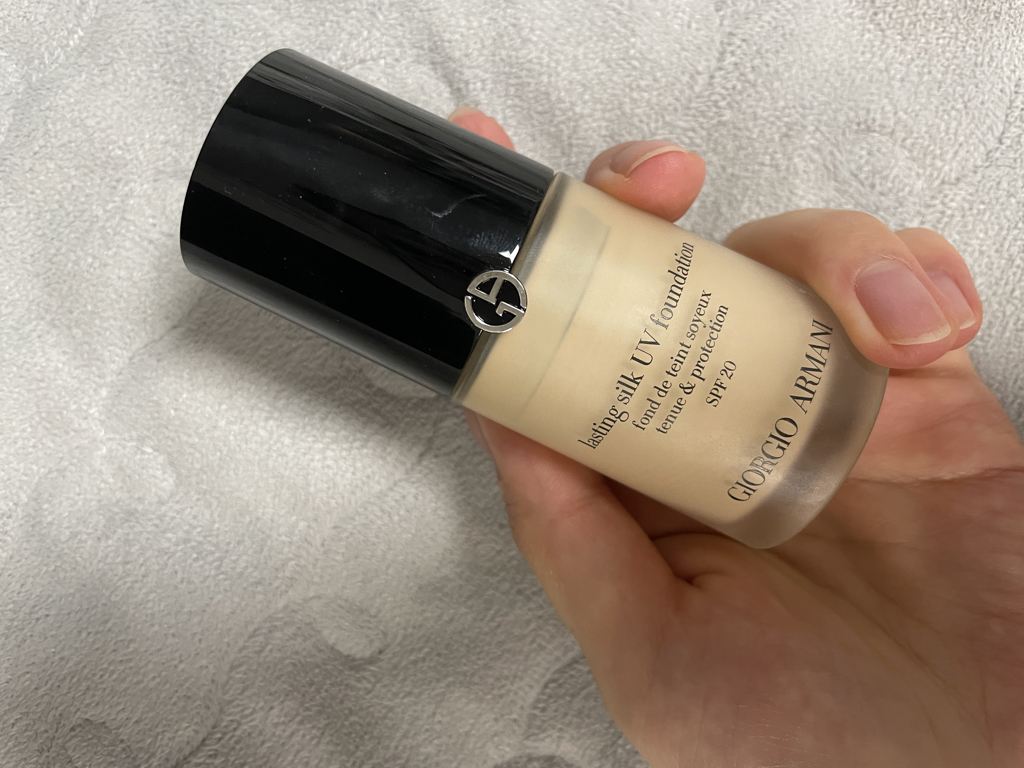 ARMANIbeauty Lasting Silk UV Foundation [SPF20] [No. 2] review image
