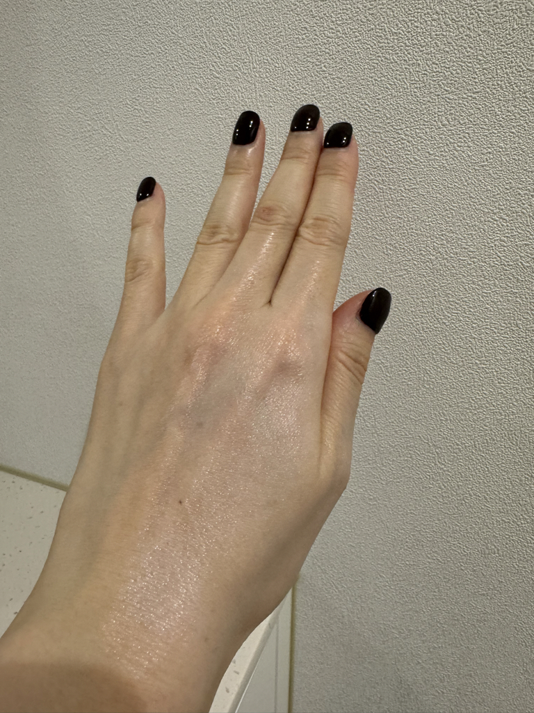 포레덤 (FORETDERM) V6+ 안티에이징 항산화 톤업 물광 선크림 [SPF50+/PA++++] review image